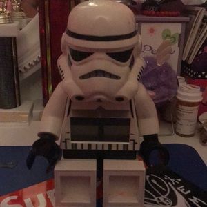 Alarm clock/ time shower